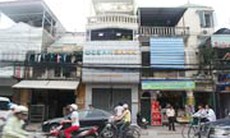 Bảo vệ tổ chức cướp ngân hàng như trong phim